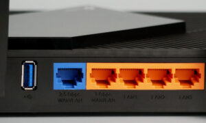 인터넷 라우터의 2.5G 이더넷 포트는 무엇을 위한 것입니까?