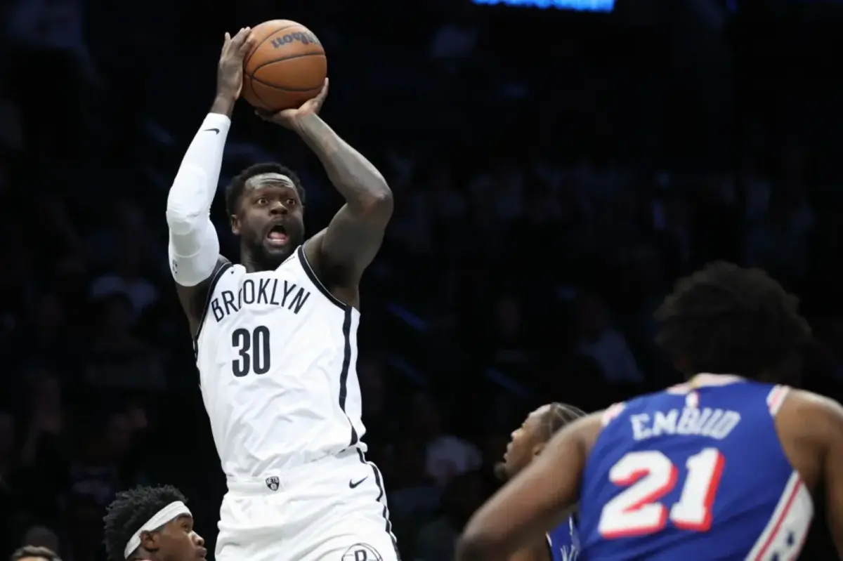 줄리어스 랜들(Julius Randle)이 세븐티식서스를 상대로 한 네츠의 프리시즌 승리에서 선두를 달리고 있습니다.