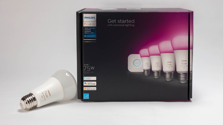 허브가 포함된 Philips Hue 스마트 전구 스타터 키트