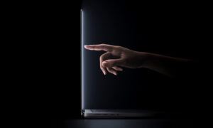 터치스크린 MacBook이 마침내 현실화되었습니다. 가격은 다음과 같습니다.